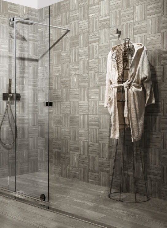 Click to Expand our Shower Tile Ideas Gallery 🔍 Shower wall tile ideas with crosshatch wood-look mosaic tiles as feature wall in curbless walk-in shower