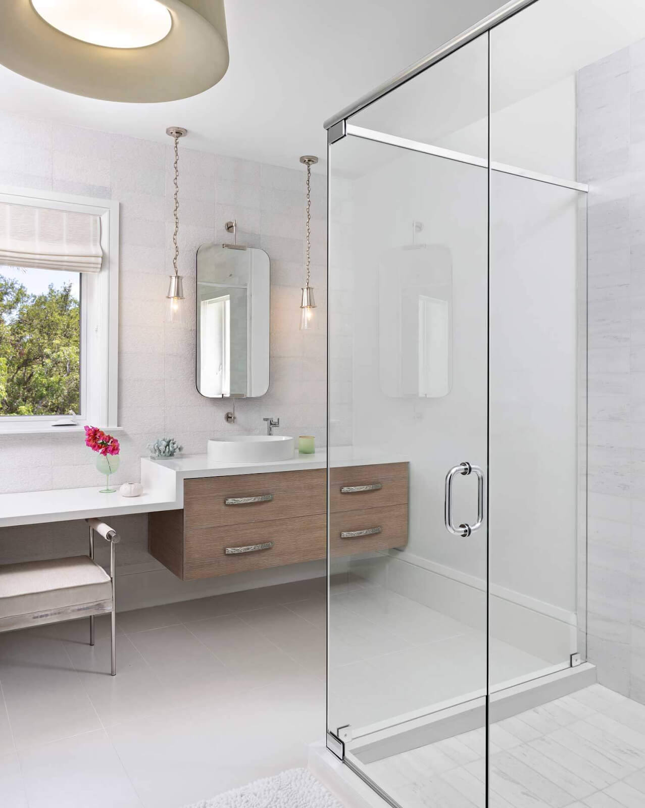 White bathroom tile with white grout