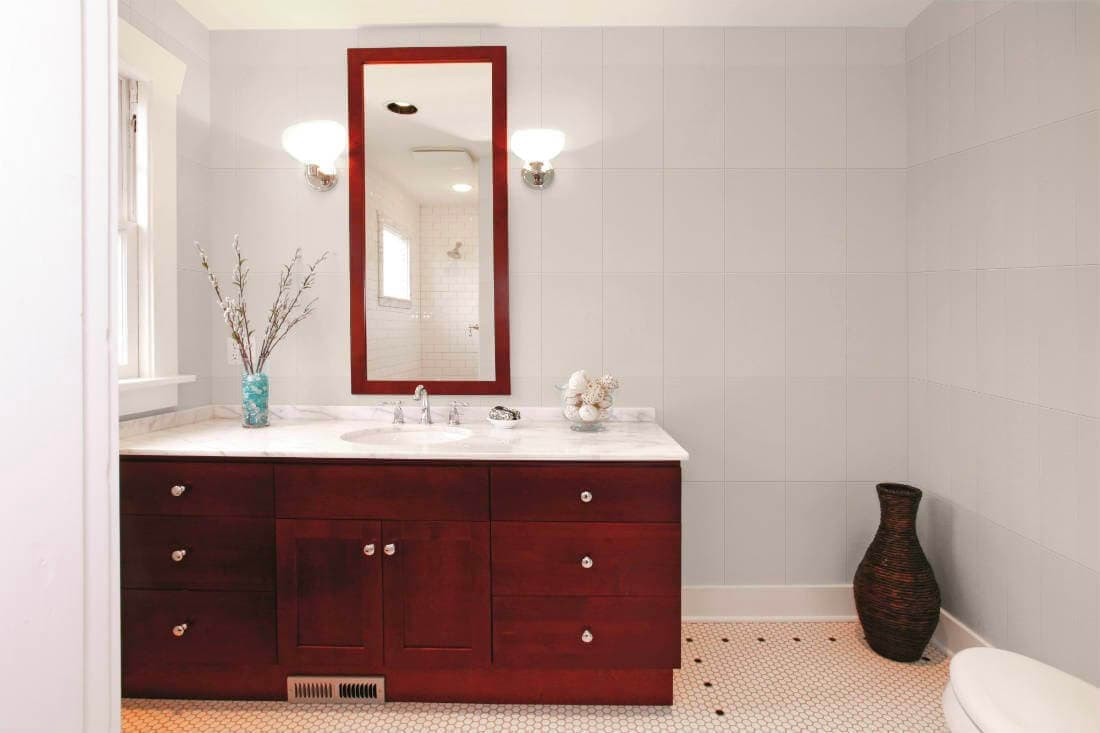 Vertical tile grid in an off-white hue