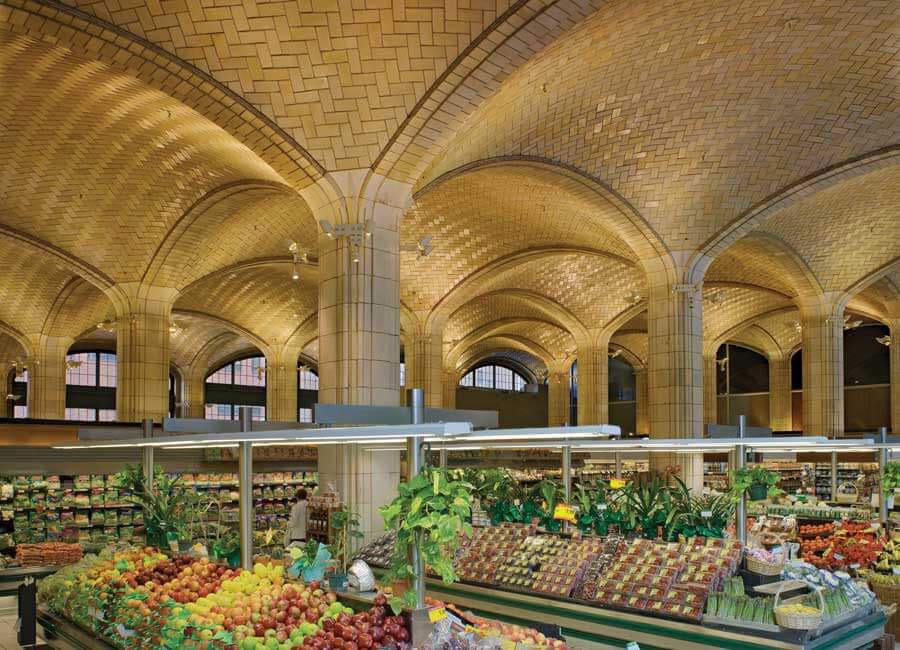 bridgemarket-18661_60-78v2_foodemp_original-900×650-30